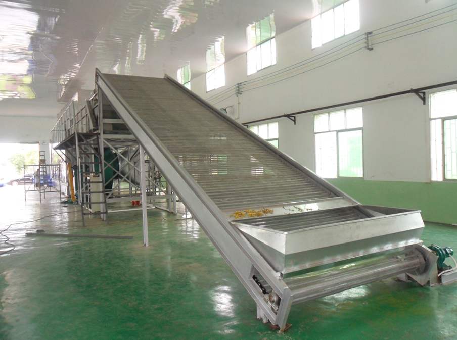 新一代動態(tài)立式干燥機的技術(shù)特點和